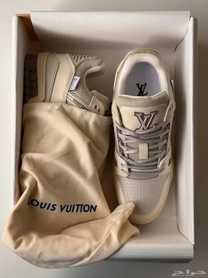 شوزات وملابس رجالي 0