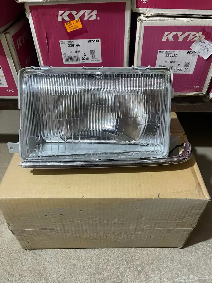 لوريل نيسان 200L 240L قطع غيار واسسوارات 36