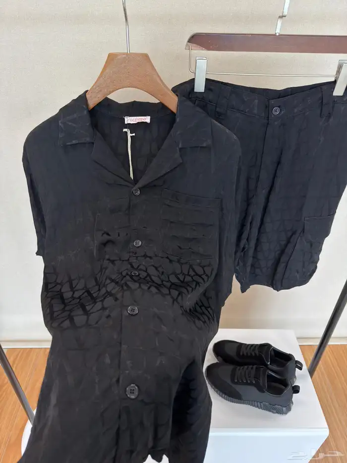 شوزات وملابس رجالي 86