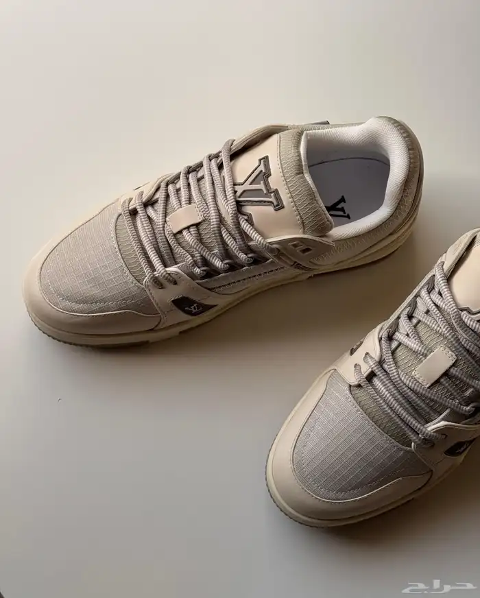 شوزات وملابس رجالي 2