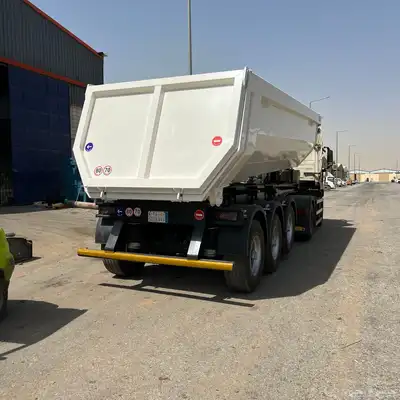 صندوق قلاب ثلاث محاور وزن 6600كلغ 6