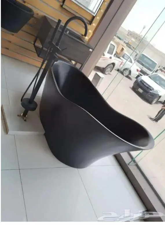 بانيو أدوات صحية وسباكة .بانيو 0