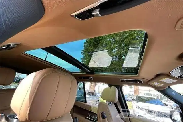 Range Rover P400 SE 2025 14