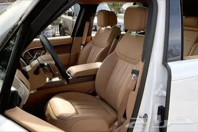 Range Rover P400 SE 2025 12