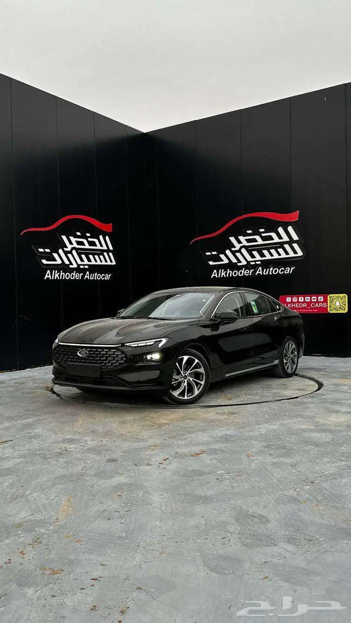 فورد تورس تيتانيوم 2025 14