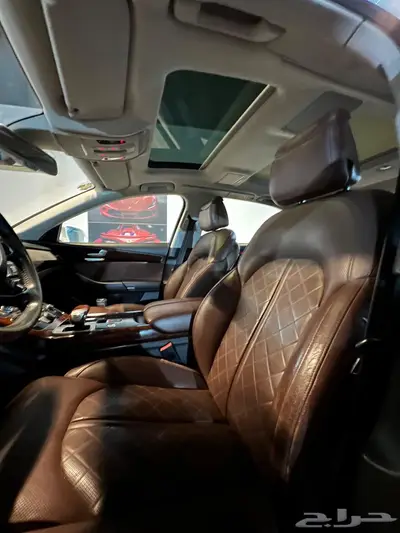 2014 اودي A8 10