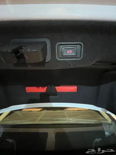 2014 اودي A8 19