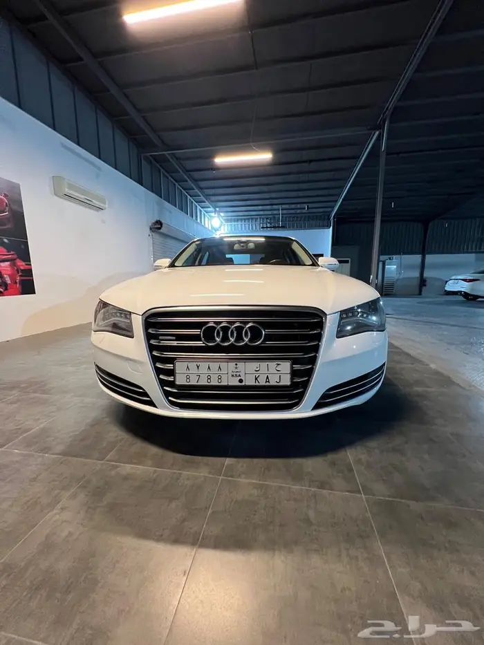 2014 اودي A8 16