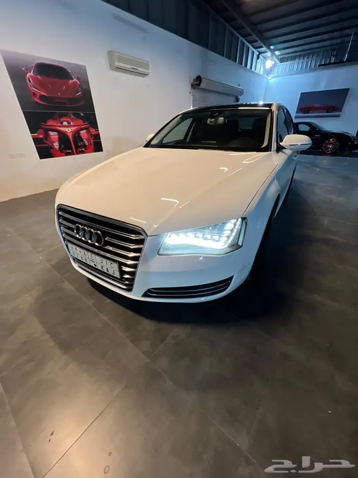 2014 اودي A8 21