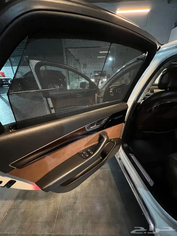 2014 اودي A8 3