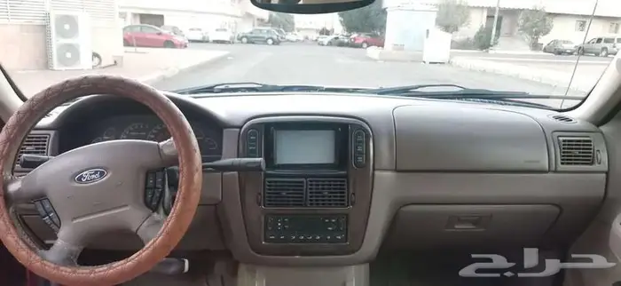 فورد اكسبلورر 2002 4