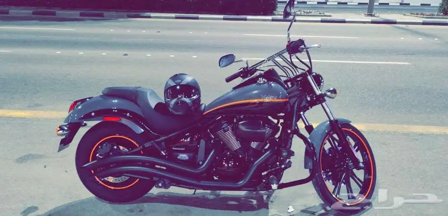 مخزن kawasaki vulcan 900 custom 2