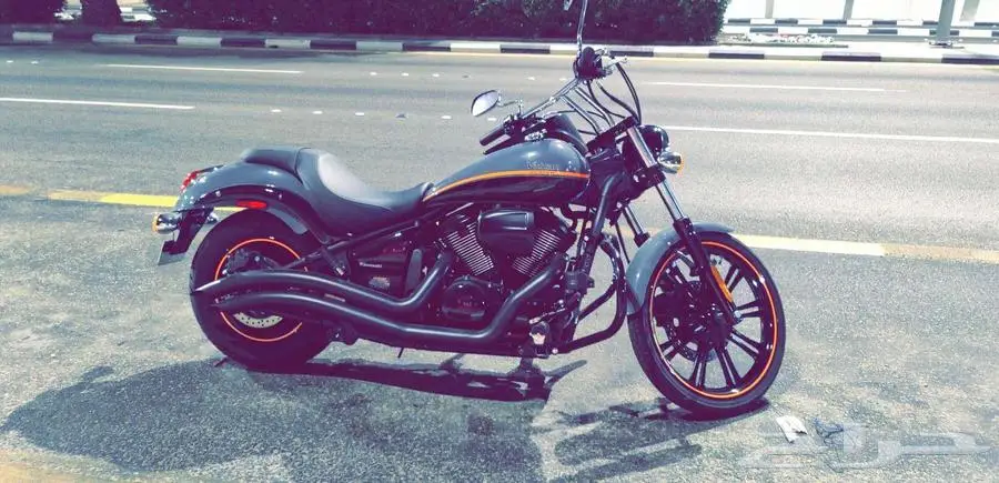 مخزن kawasaki vulcan 900 custom 1