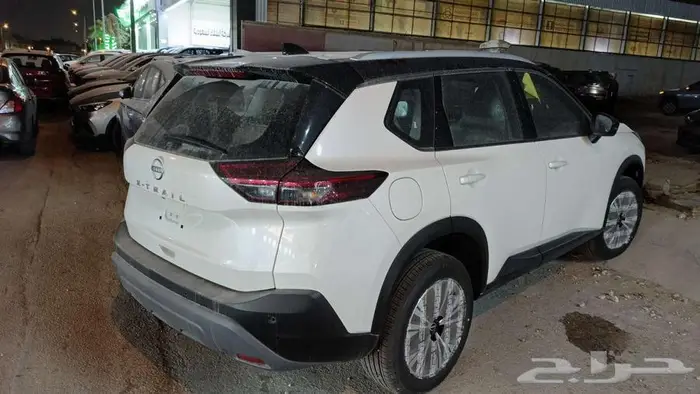 نيسان اكس تريل SV بلس 2025 بانوراما 4