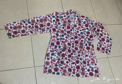 ملابس 44