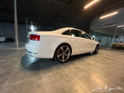 2014 اودي A8 25