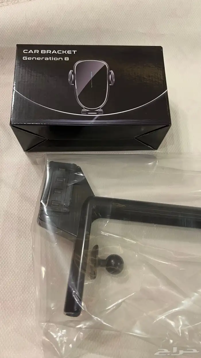 قاعدة جوال لاندكروزر الجديد LC300 9