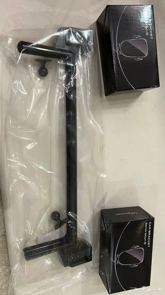 قاعدة جوال لاندكروزر الجديد LC300 10