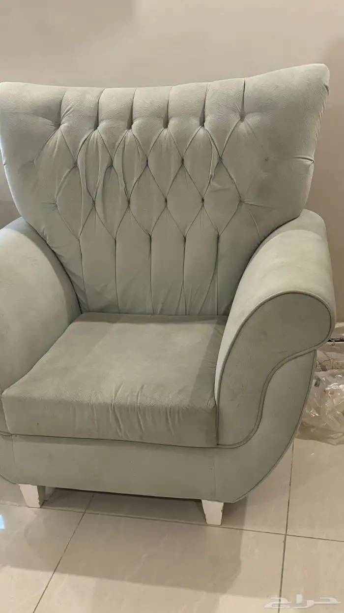 كنبه بحاله ممتازه 3