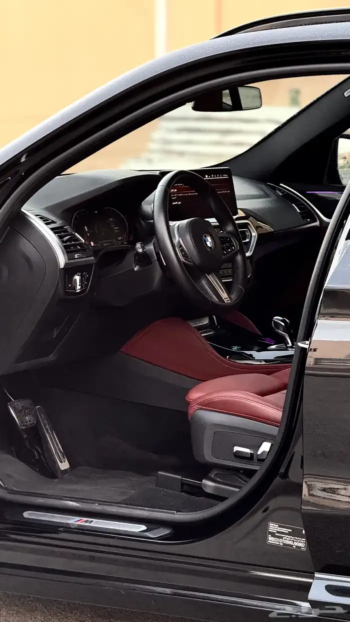بي ام دبليو BMW x4 اسود 9