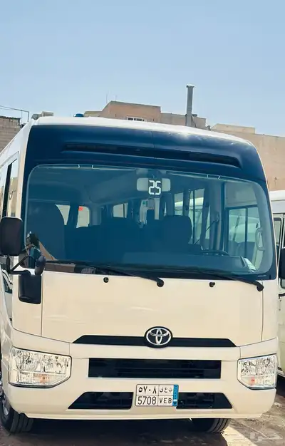 تأجير باصات حفلات مع سائق موديلات حديثة 0