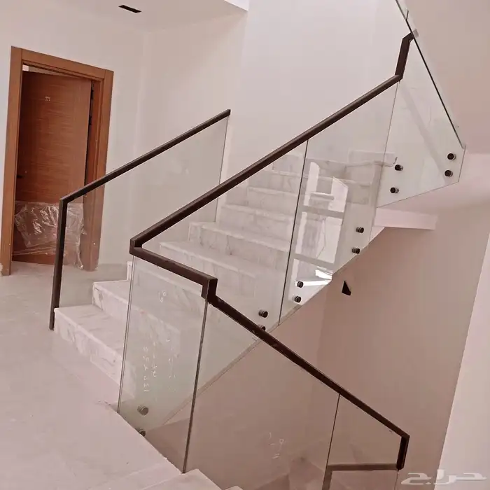 زجاج دربزين 4