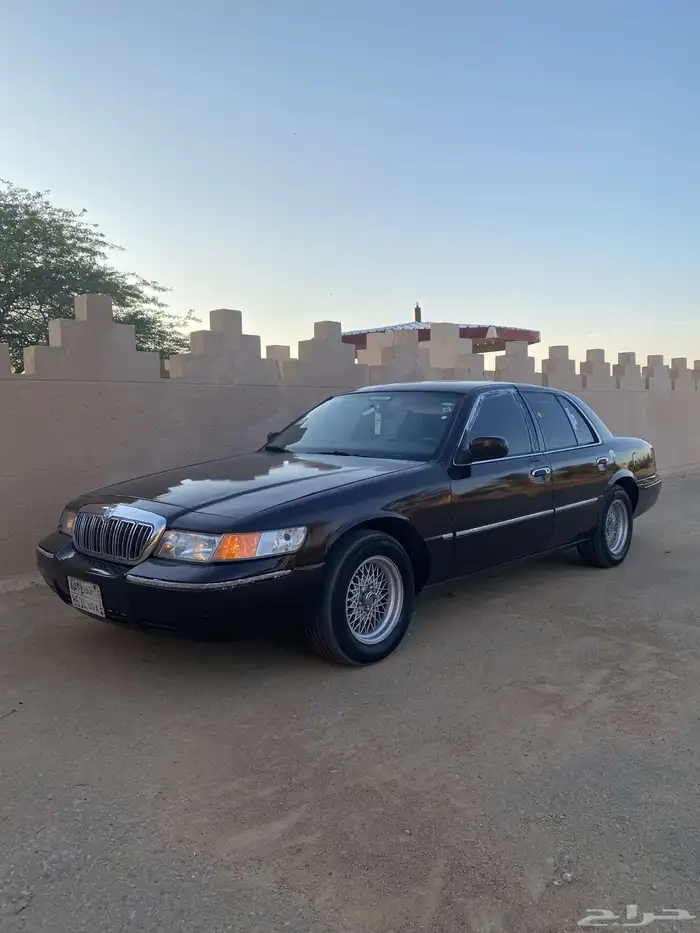 فورد ماركيز 2001 0