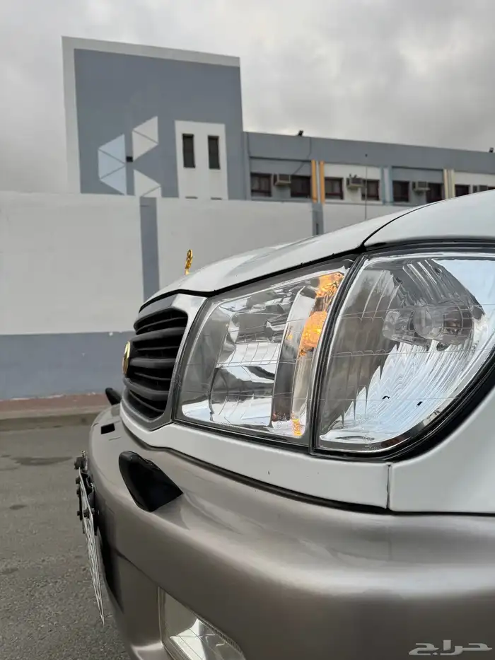لاندركروزر VXR 99 فل كامل تم البيع 4