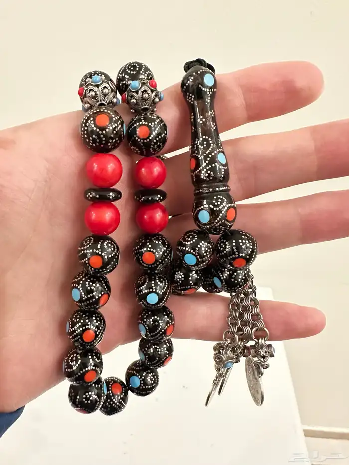 سبحة يسر مطعمة فضة ومرجان احمر 3