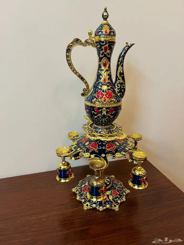 دلة فاخره على شكل تحفه 1
