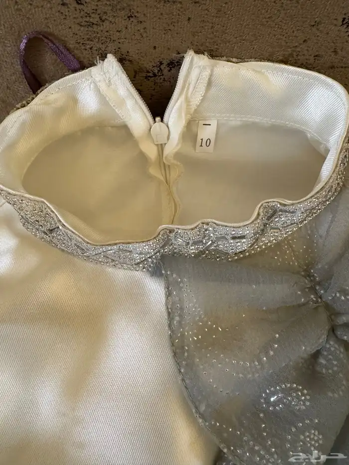 فسنانسكري وتفاحي عمر عشرسنوات مع شنطة وجزم 1