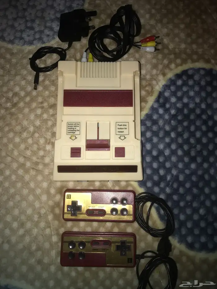 كمبيوتر العائله جهاز العاب 0