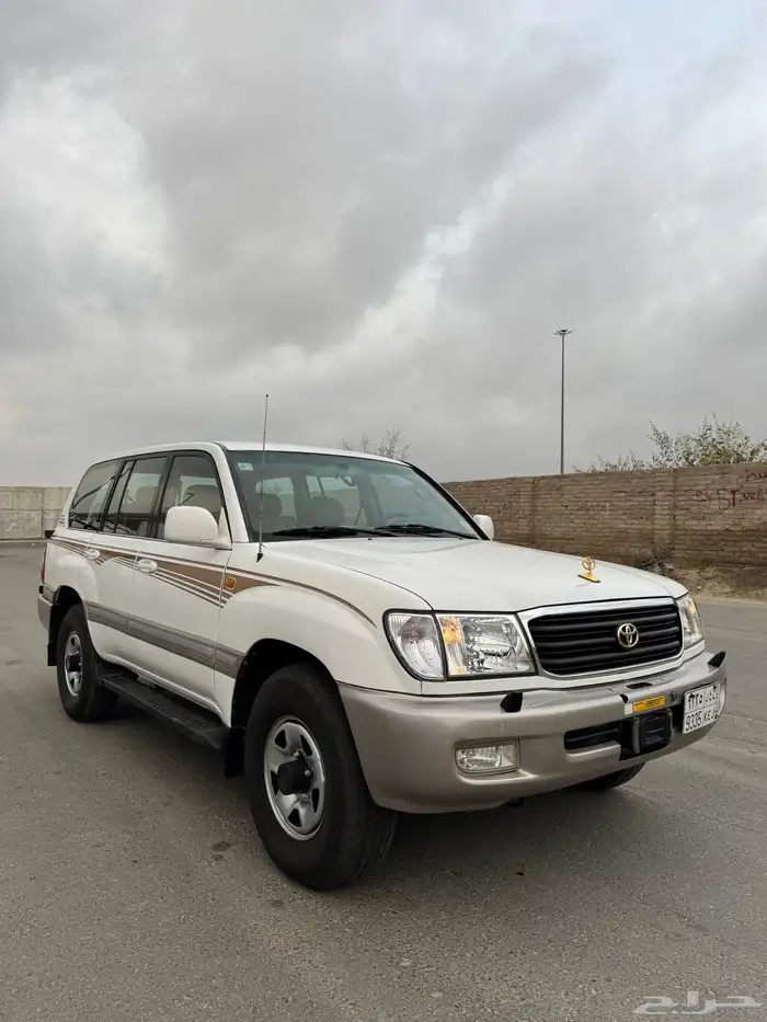 لاندركروزر VXR 99 فل كامل تم البيع 0