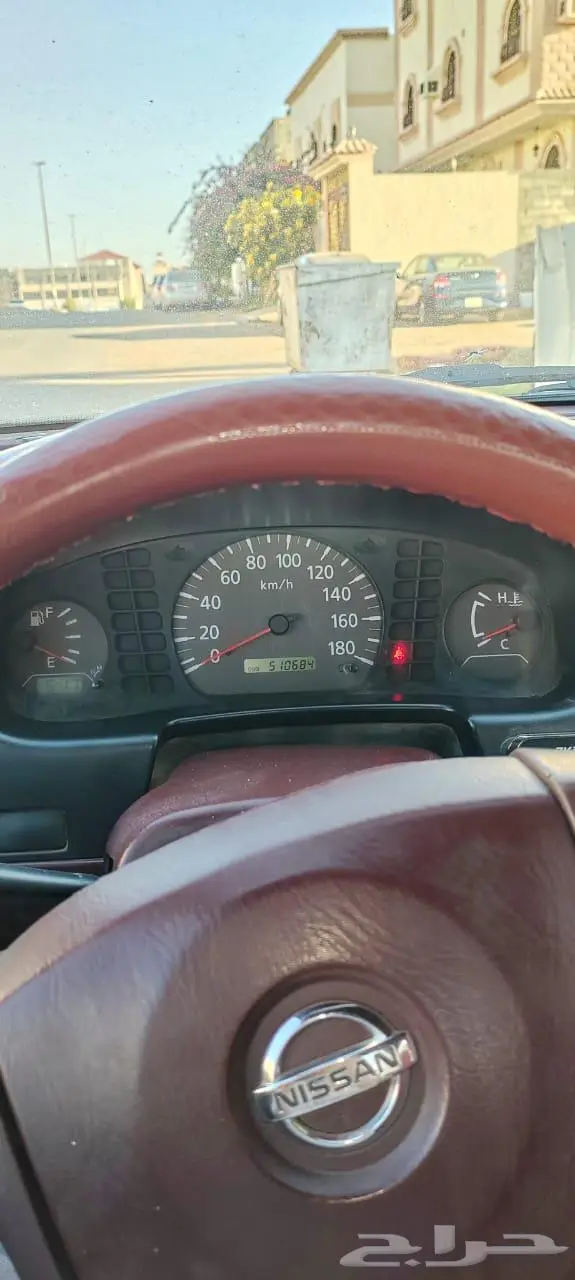 نيسان للبيع 3