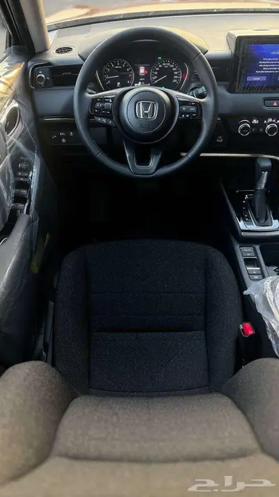 هوندا اتش أر في LX متوفر جميع اللوان 10