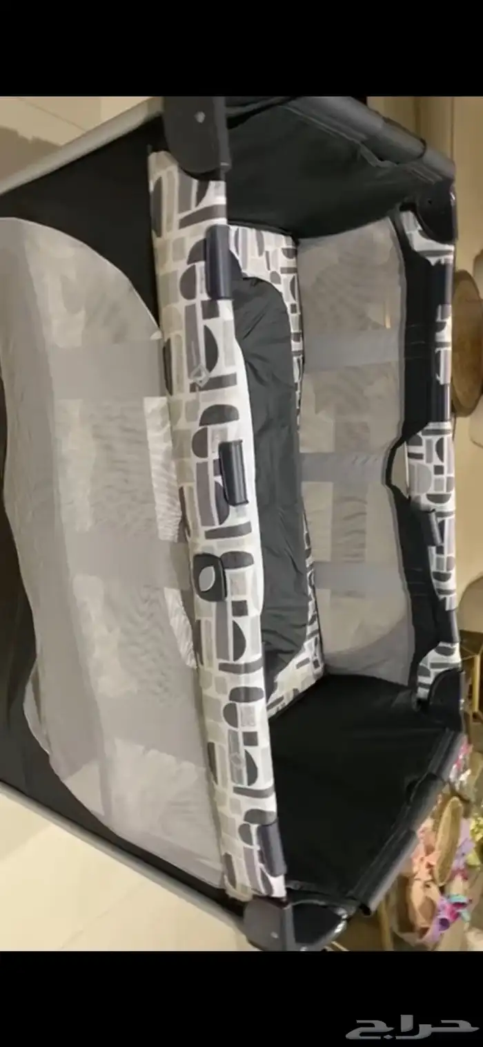 سرير أطفال بعجلات 1