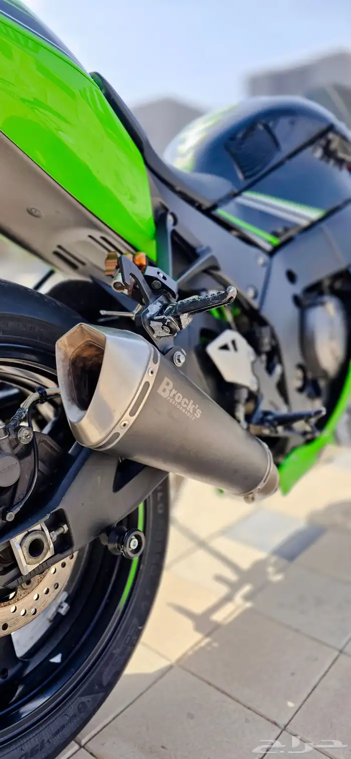 دباب بكوازاكي نينجا 1000- ZX10R أخضر 2016 قوة وأداء رياضي 16