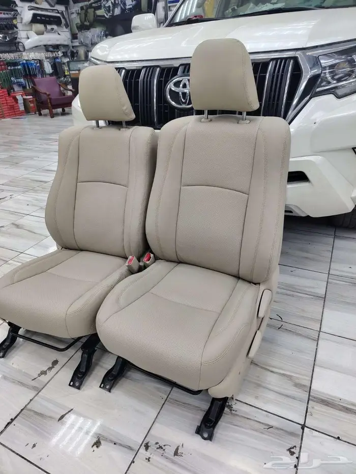 تنجيد المقاعد بأجود الجلود والأقمشة 1