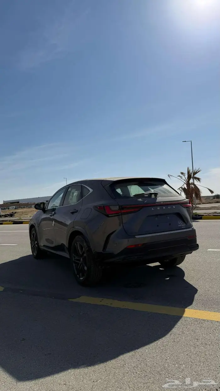 لكزس NX 2025 AA 2