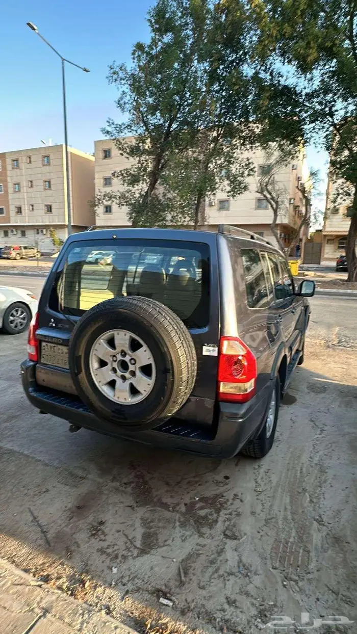 متسوبيشي باجيرو 2
