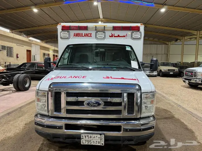للبيع فورد e450 دبل تاير 2010 اسعاف 7