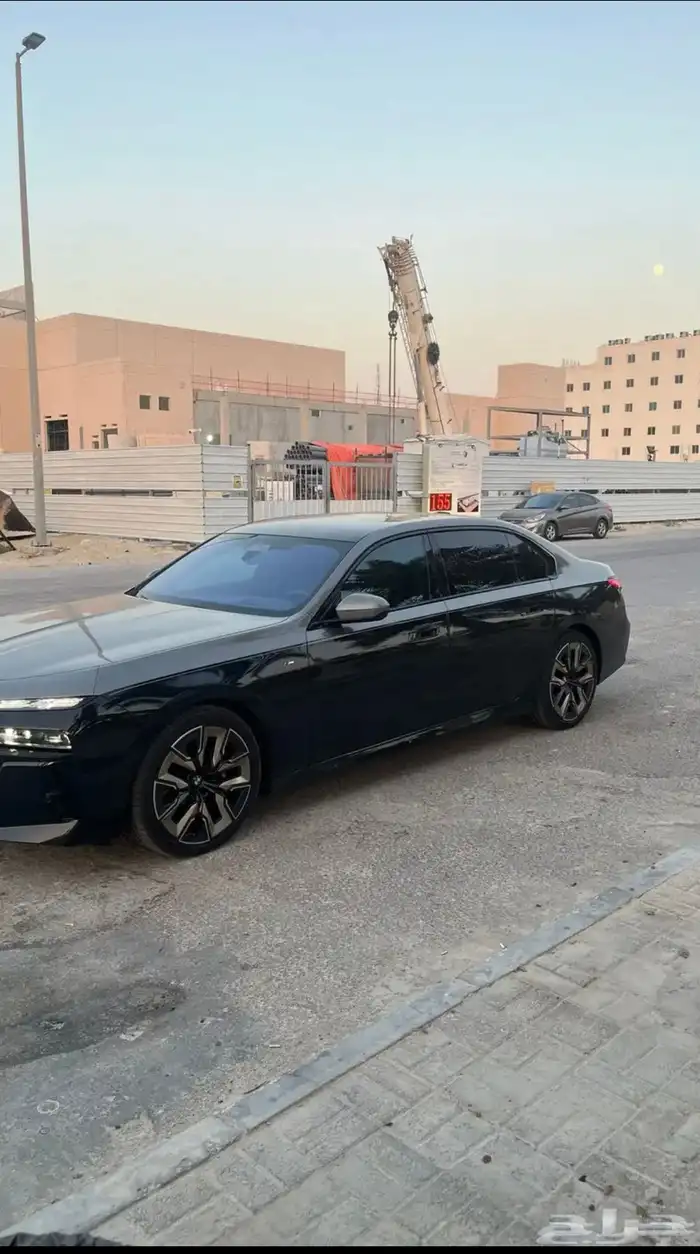 BMW i7 xDrive 760i الفئة السابعة 3