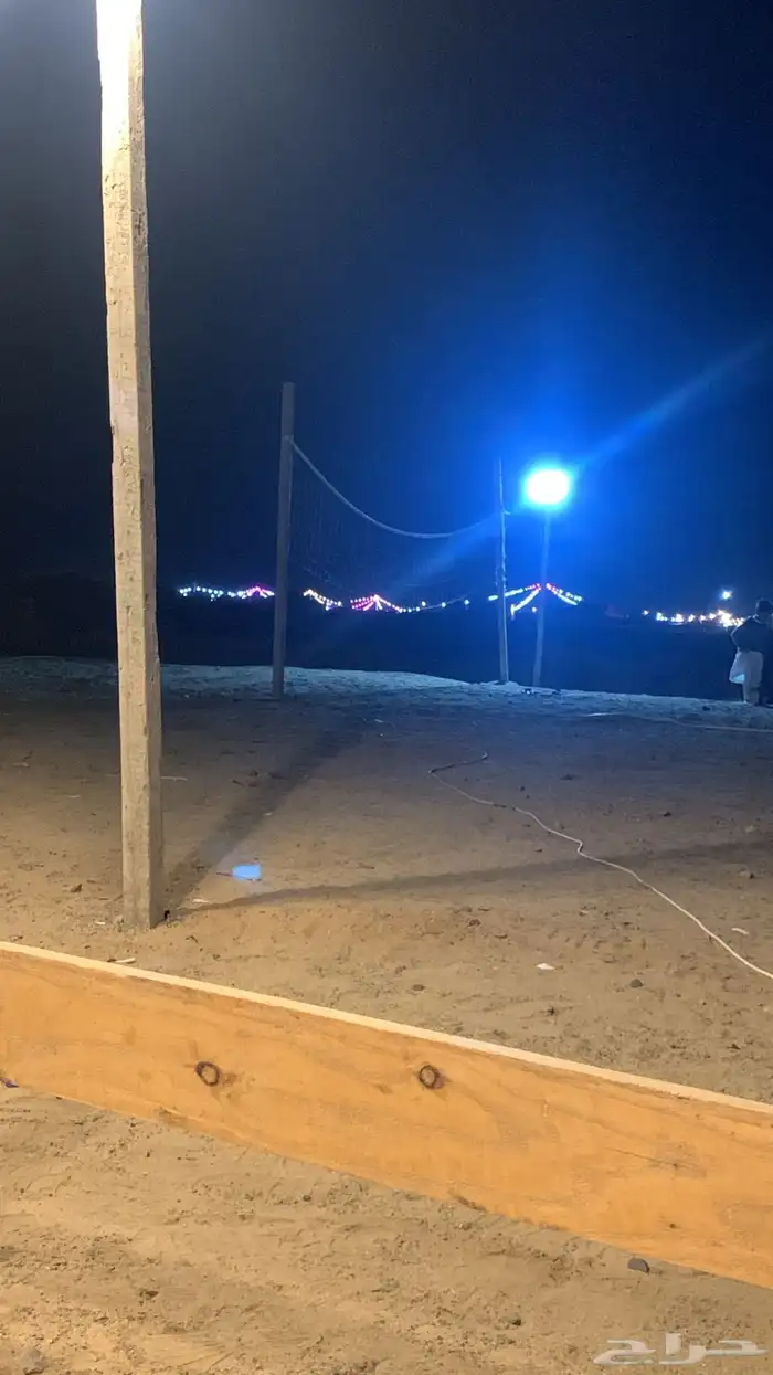 ملعب طائرة للإيجار بالساعة بمخيمات السنابل 3