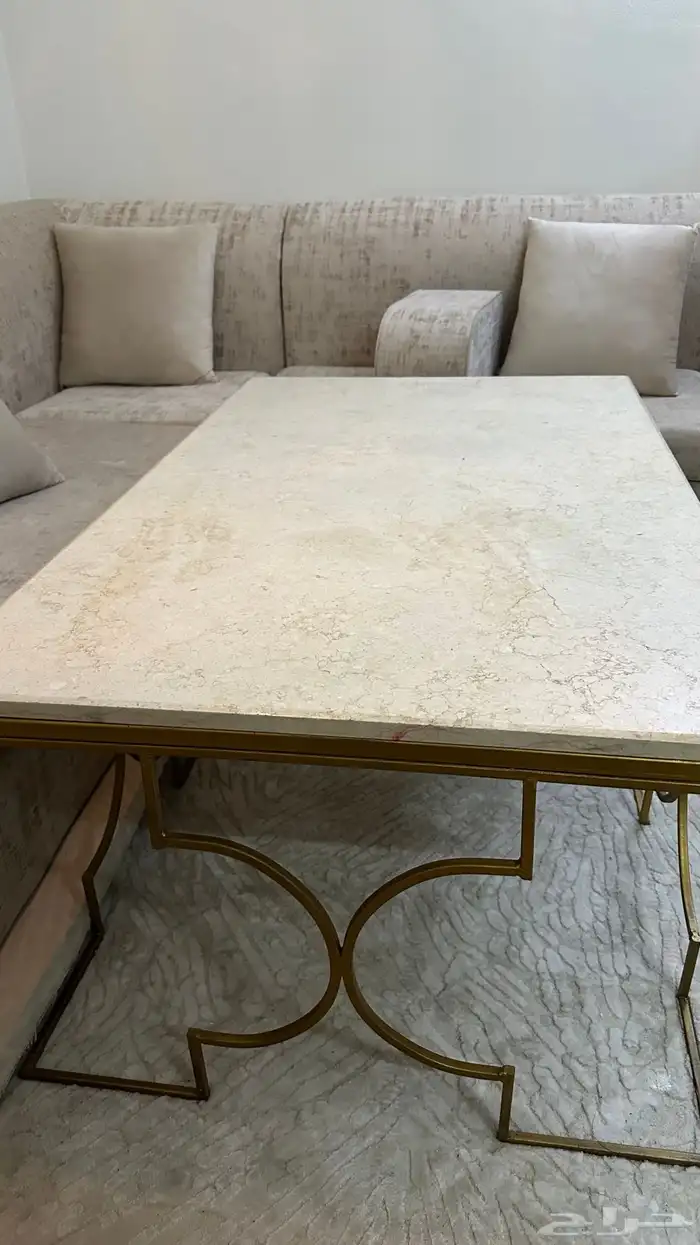 طاولة رخام 1