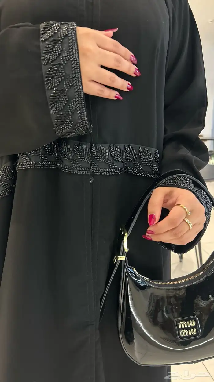 عبايات للبيع 2