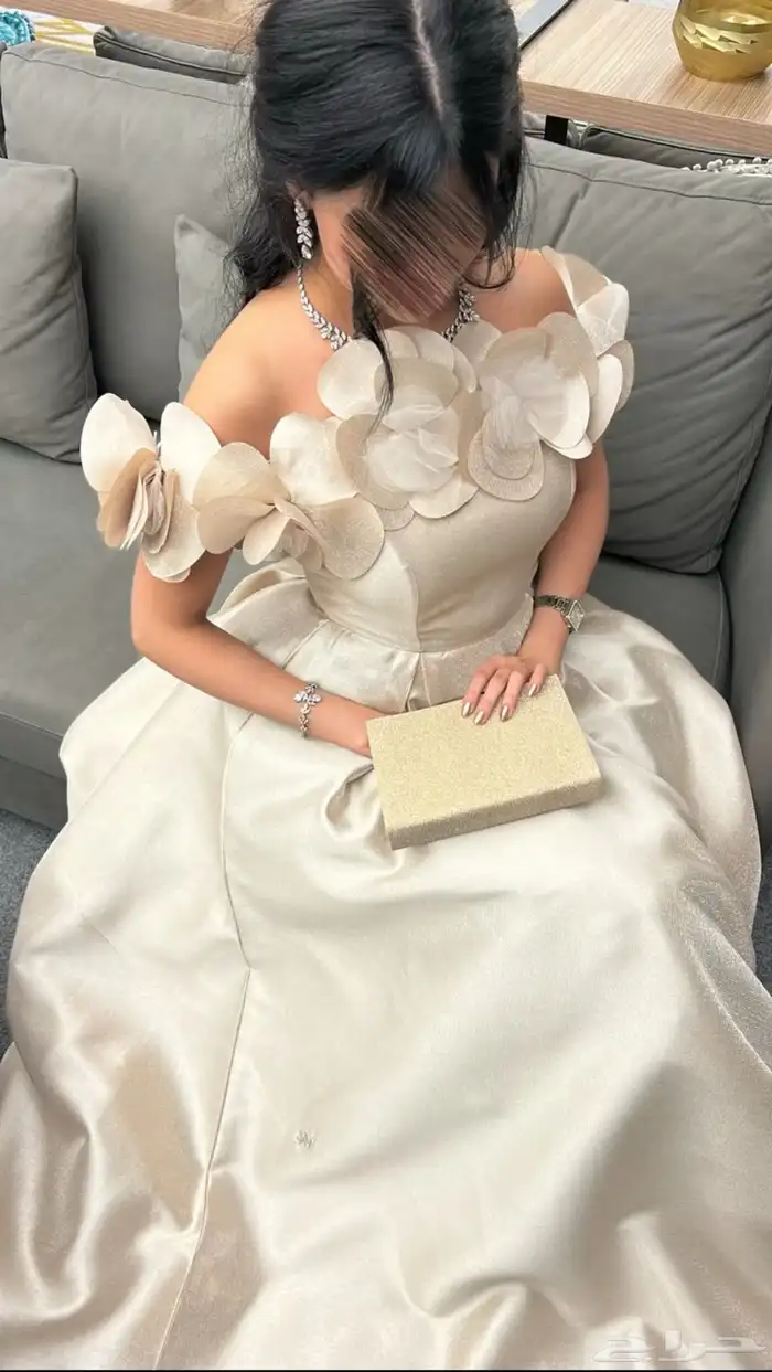 فستان فخم مستعمل 3