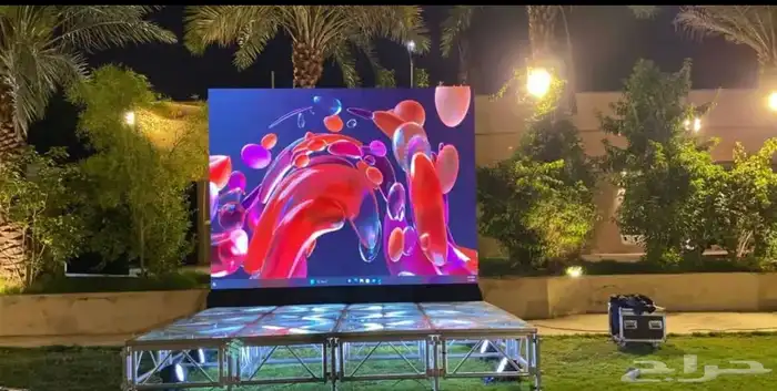 شاشات طولية شاشات عارضية شاشه 3