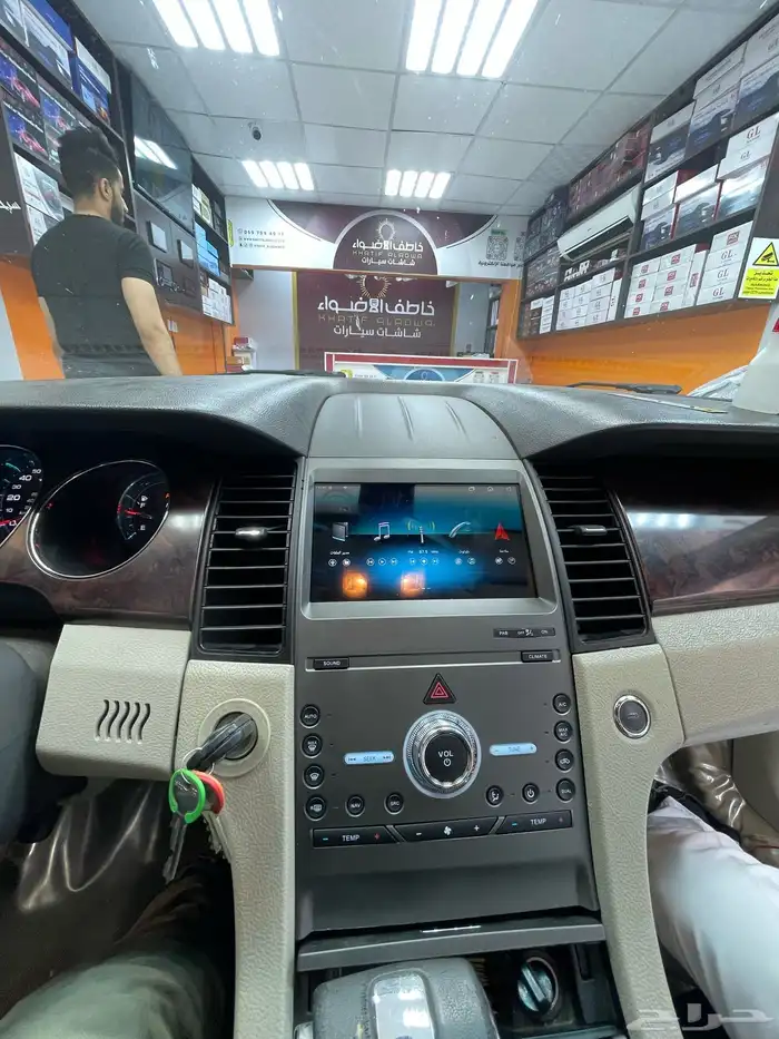 شاشة تورس 2010-2011 1