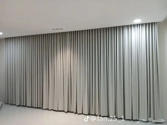ستاره واي في 0