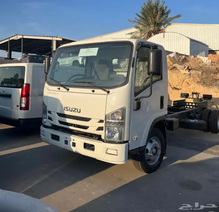ايسوزو دنه 2024 شاص طويل قصير 4 طن 3